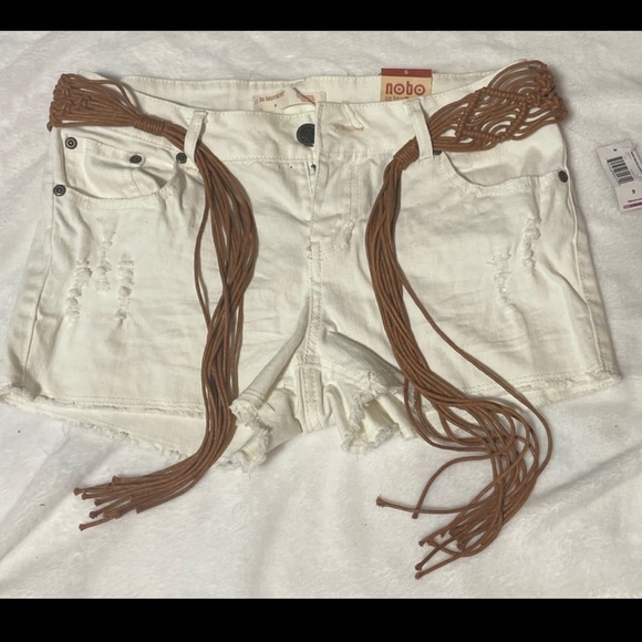NOBO Pants - NOBO White Jean Shorts